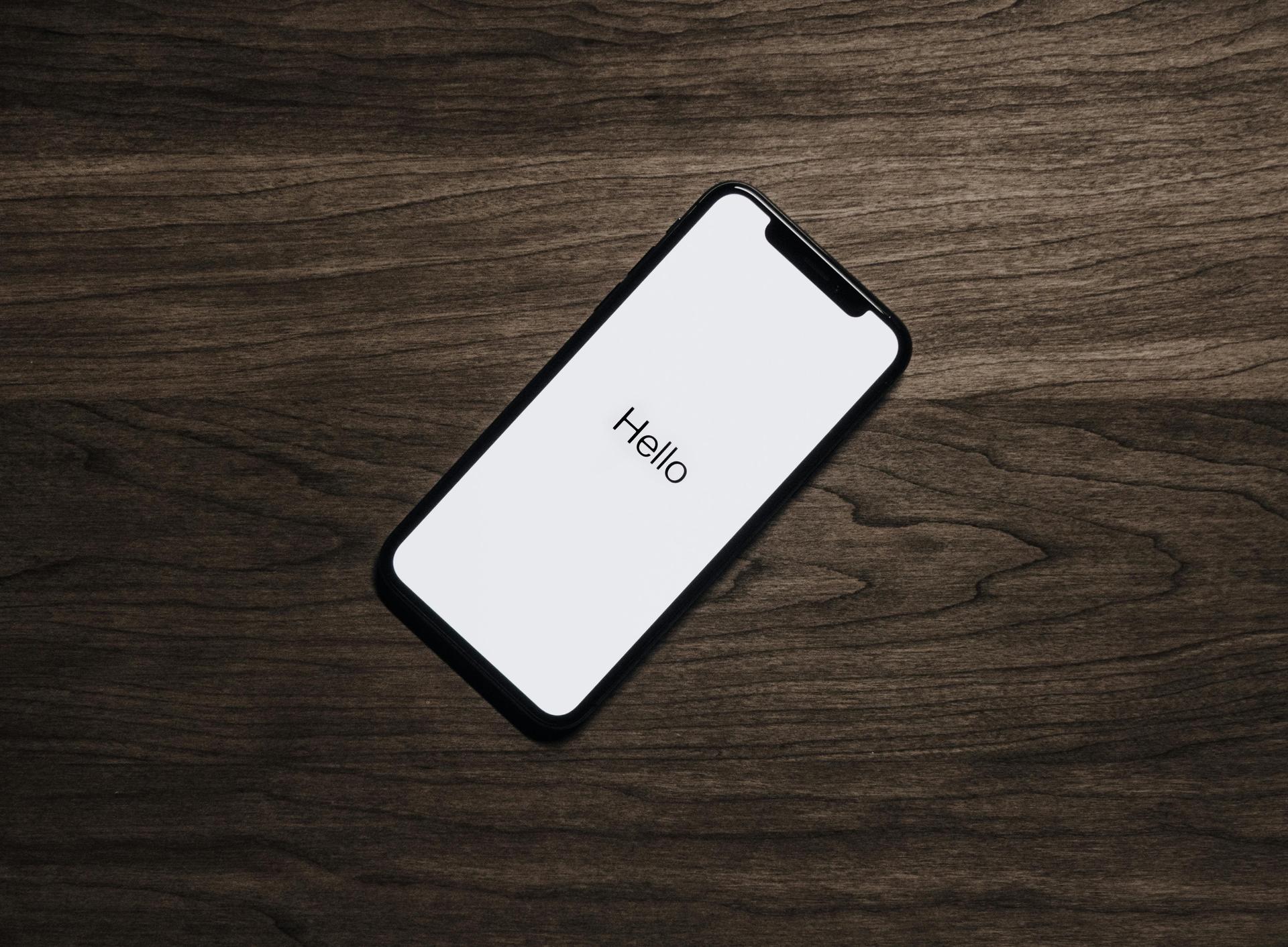 Free Cell Phones and Wireless Plans: Do You Qualify for Lifeline or ACP